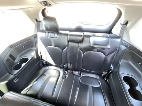 Certified 2025 Honda Pilot EX-L image 18