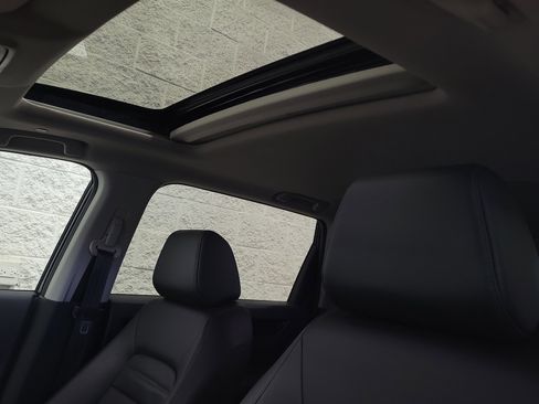 Used 2023 Honda CR-V EX-L image 16