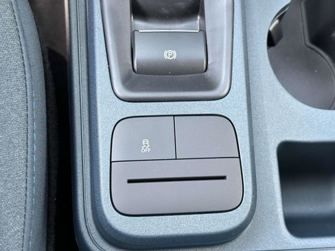 New 2025 Ford Maverick XLT w/ XLT Luxury Package image 16