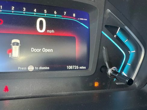 Used 2018 Honda Odyssey EX-L image 11