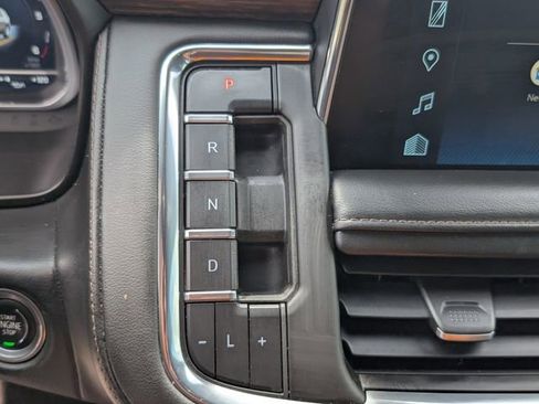 Used 2023 Chevrolet Tahoe High Country image 15