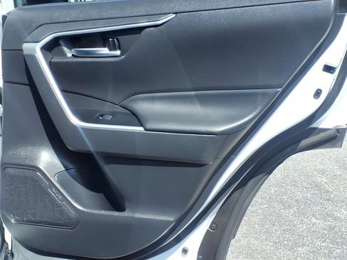 Used 2023 Toyota RAV4 XLE Premium FWD image 14
