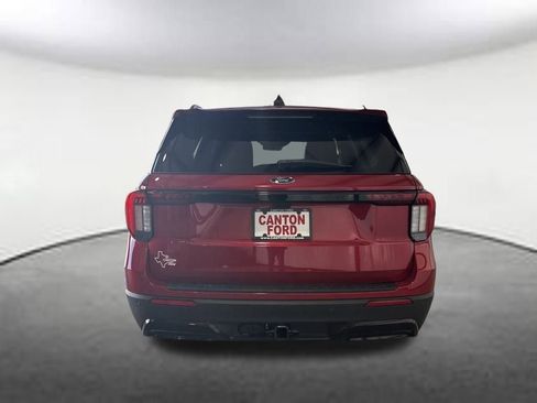 New 2026 Ford Explorer ST-Line w/ ST-Line Street Pack image 4