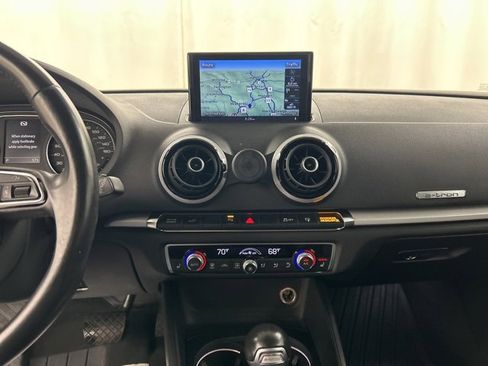 Used 2016 Audi A3 e-tron Premium w/ Audi MMI Navigation Plus image 18