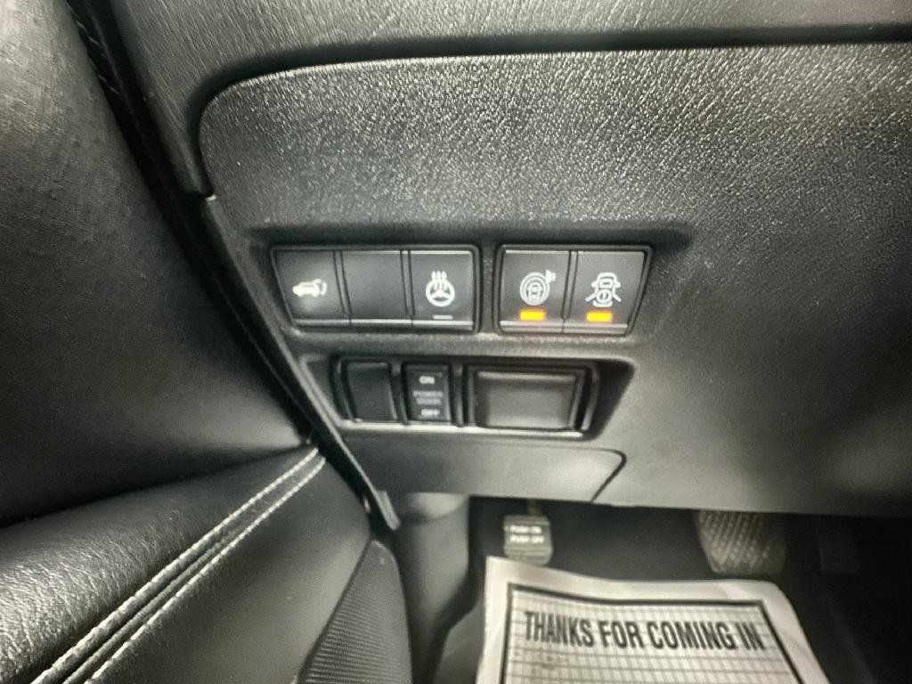 Used 2020 Nissan Armada Platinum w/ Captain's Chairs Package RWD image 41