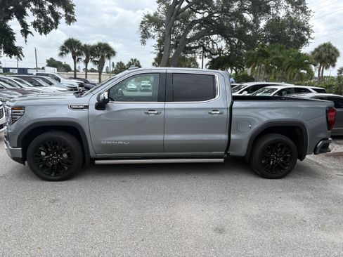 Used 2024 GMC Sierra 1500 Denali w/ Denali Reserve Package AWD/4WD image 4