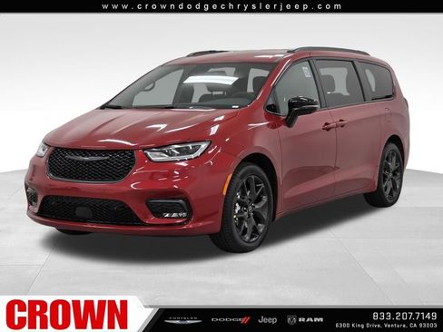 New 2026 Chrysler Pacifica Select FWD image 1