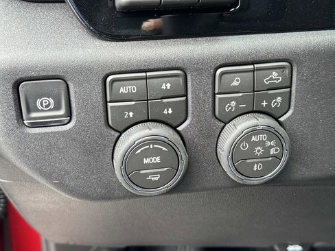 New 2026 Chevrolet Silverado 1500 LTZ w/ LTZ Premium Texas Edition image 21