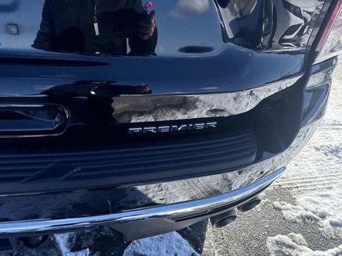 Used 2024 Chevrolet Tahoe Premier image 5