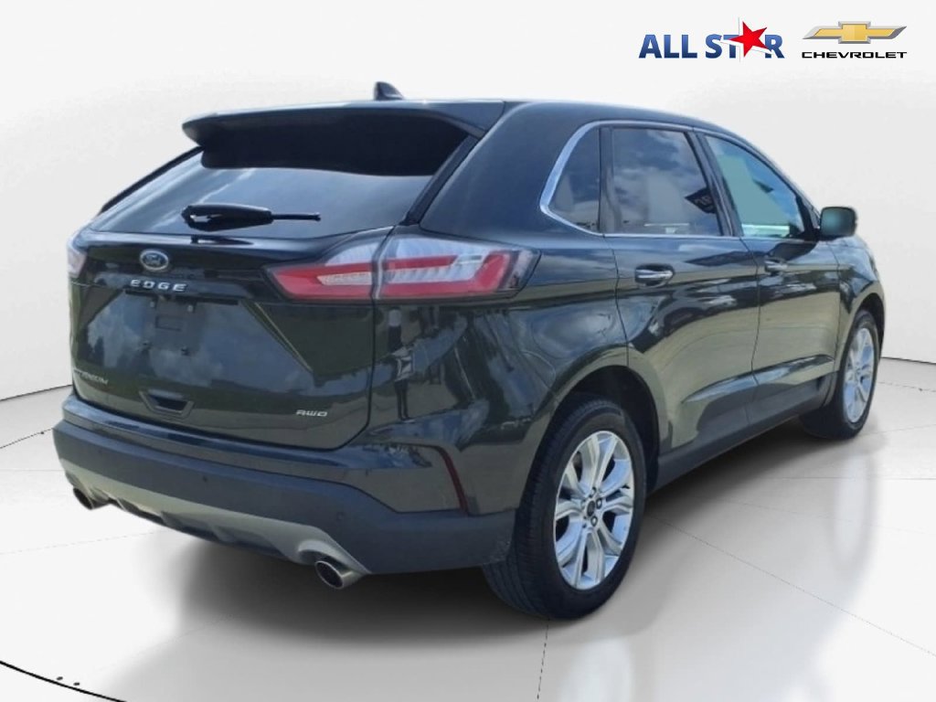 Used 2023 Ford Edge Titanium AWD/4WD image 3
