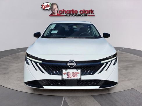 New 2026 Nissan Sentra SV w/ SV Convenience Package FWD image 9