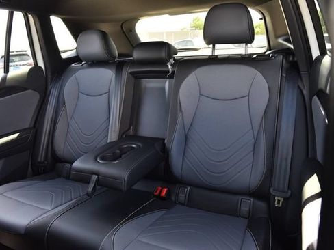 New 2026 Volkswagen Tiguan SE R-Line AWD/4WD image 22