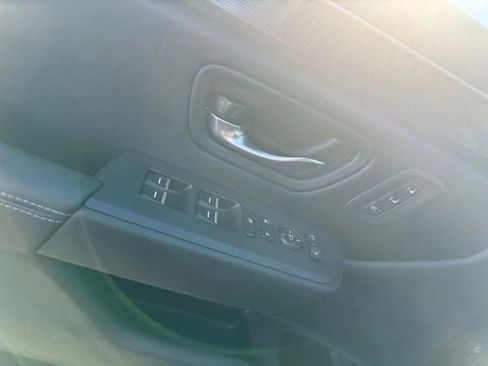 Used 2023 Honda Pilot Elite image 11