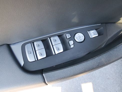 Used 2024 BMW X3 xDrive30i image 18