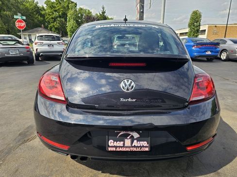 Used 2017 Volkswagen Beetle 1.8T S FWD image 10