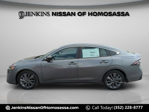 New 2026 Nissan Sentra SL w/ Floor Mat Package FWD image 7