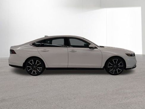 New 2025 Honda Accord Touring image 35
