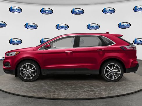 Used 2020 Ford Edge SEL w/ Convenience Package AWD/4WD image 3