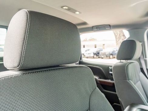 Used 2015 GMC Sierra 1500 SLE w/ SLE Value Package image 44