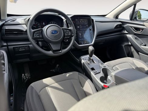 Used 2025 Subaru Crosstrek 2.0i Premium image 15
