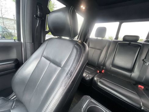 Used 2020 Ford F150 Lariat w/ Equipment Group 502A Luxury AWD/4WD image 12