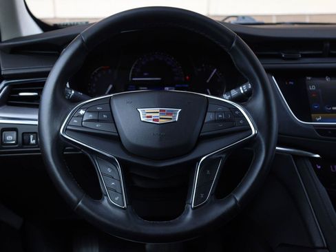 Used 2019 Cadillac XT5 Luxury FWD image 31