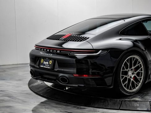 Used 2020 Porsche 911 Carrera 4S image 14