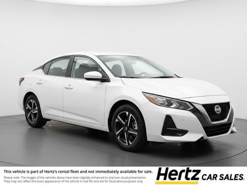 Used 2025 Nissan Sentra SV FWD image 1