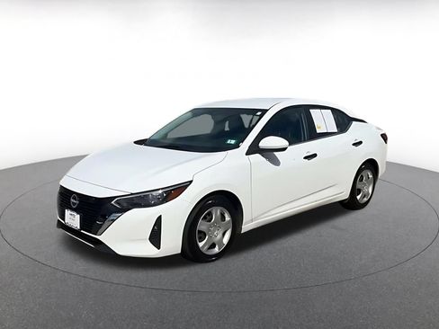 Used 2025 Nissan Sentra S FWD image 8