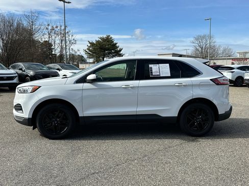 Used 2022 Ford Edge SEL image 8