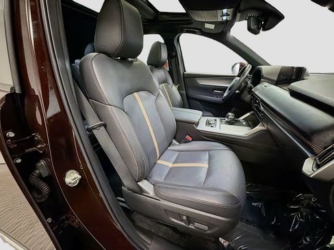 Used 2024 MAZDA CX-90 Plug-In Hybrid w/ Premium Plus AWD/4WD image 30