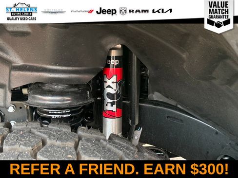 Used 2025 Jeep Wrangler Unlimited Rubicon image 14