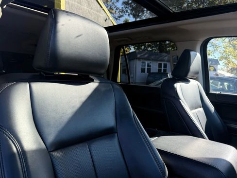 Used 2024 Ford Expedition Max XLT image 69