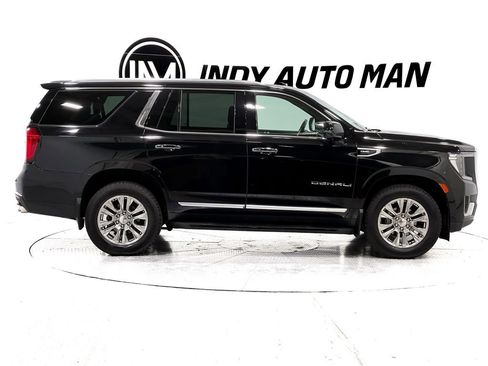 Used 2021 GMC Yukon Denali w/ Advanced Technology Package image 3