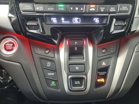 Certified 2024 Honda Odyssey Sport image 34