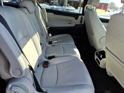 Used 2025 Honda Odyssey EX-L image 20