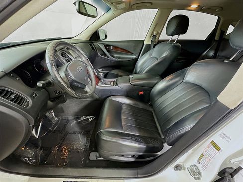 Used 2017 INFINITI QX50 Base w/ Premium Plus Package image 15