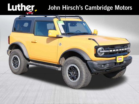 Used 2021 Ford Bronco Outer Banks w/ Sasquatch Package AWD/4WD image 1