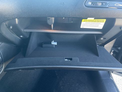 Used 2022 Dodge Challenger R/T w/ Blacktop Package image 28