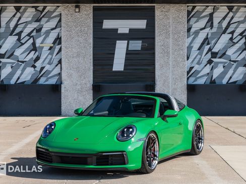 Used 2021 Porsche 911 Targa 4S image 6