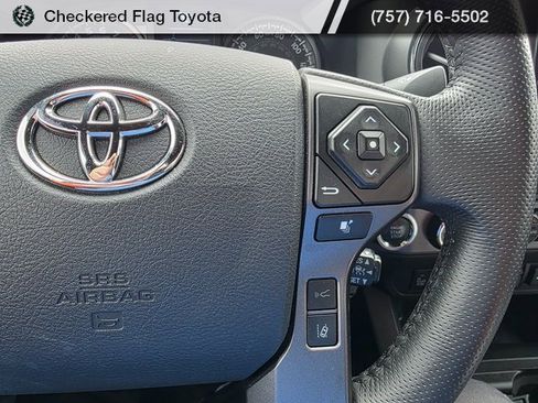 Used 2023 Toyota Tacoma TRD Off-Road image 15