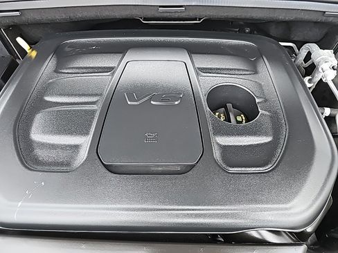 Certified 2020 Jeep Grand Cherokee Limited w/ Premium Lighting Group image 41