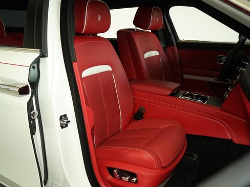 Used 2022 Rolls-Royce Ghost Extended Wheelbase AWD/4WD image 12