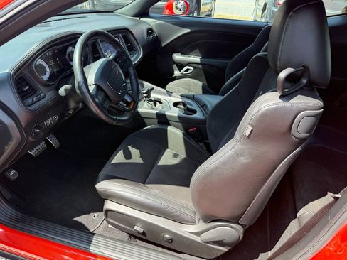 Used 2023 Dodge Challenger R/T Scat Pack RWD image 7
