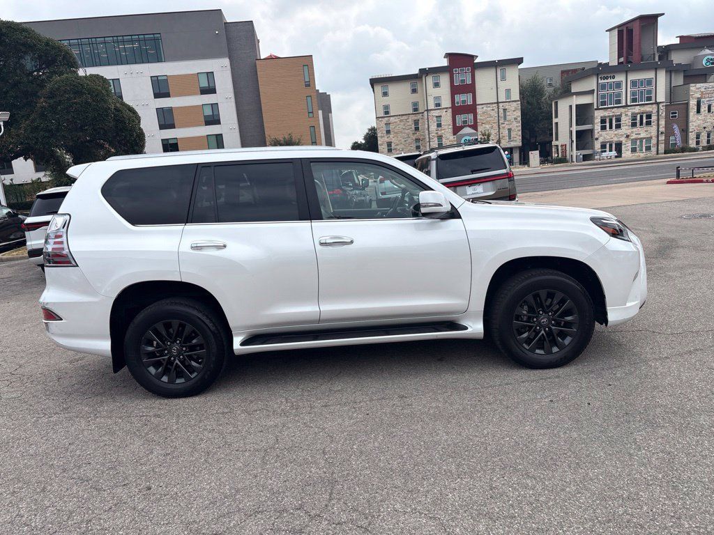 Used 2023 Lexus GX 460 Premium AWD/4WD image 6