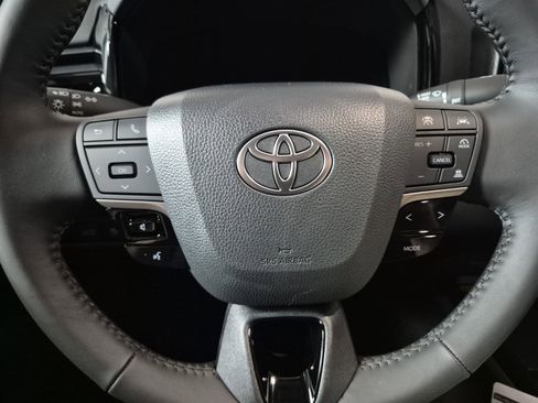 New 2026 Toyota Camry Hybrid image 19