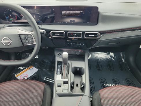 New 2026 Nissan Sentra SR w/ Floor Mat Package image 13