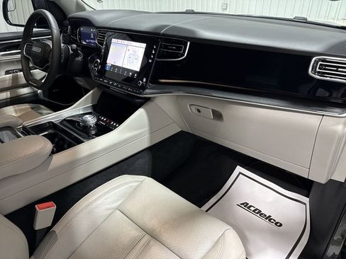 Used 2022 Jeep Wagoneer Series I image 30
