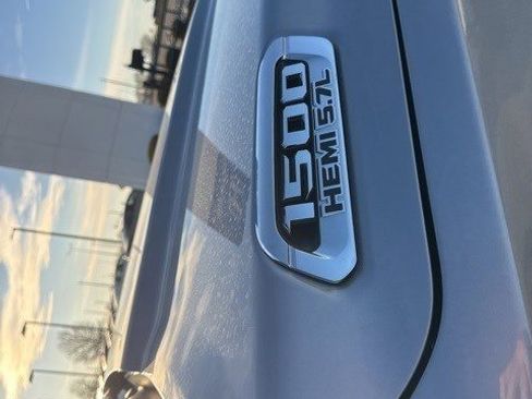 Used 2021 RAM 1500 Big Horn image 5