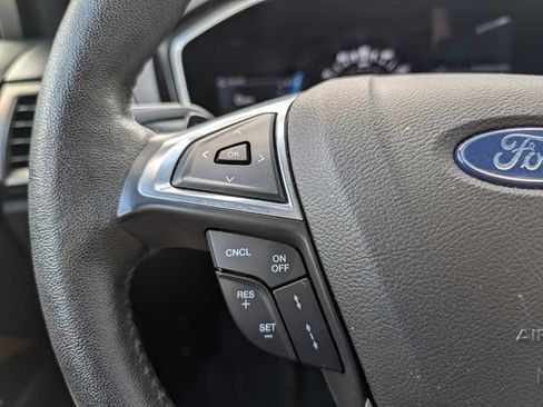 Used 2020 Ford Fusion Titanium AWD/4WD image 16